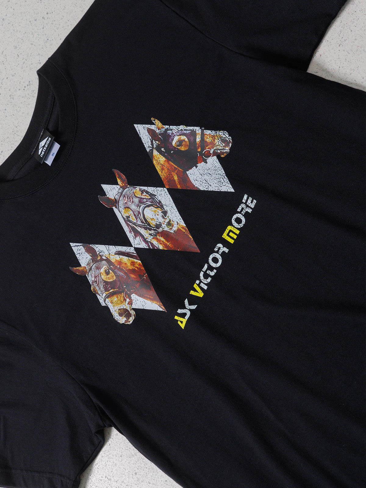 アスクビクターモア・Tシャツ