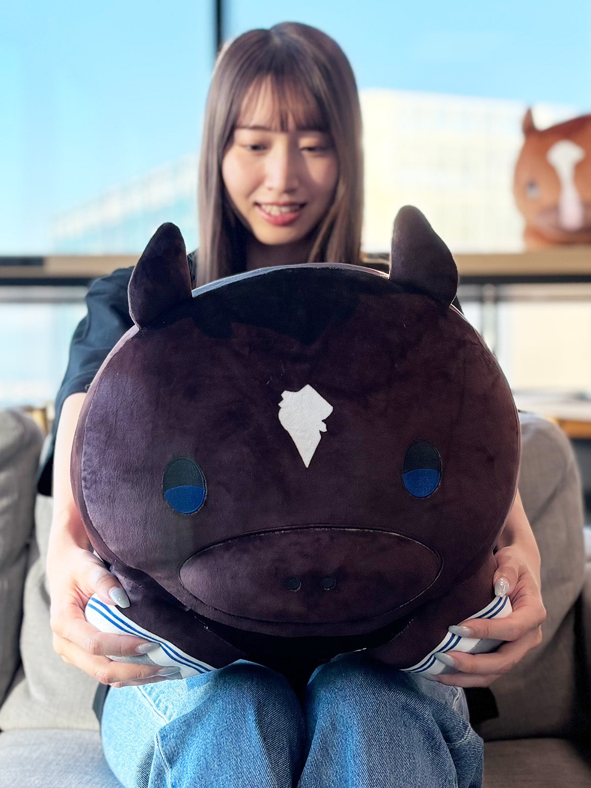 ディープボンド・もちもちぬいぐるみクッション