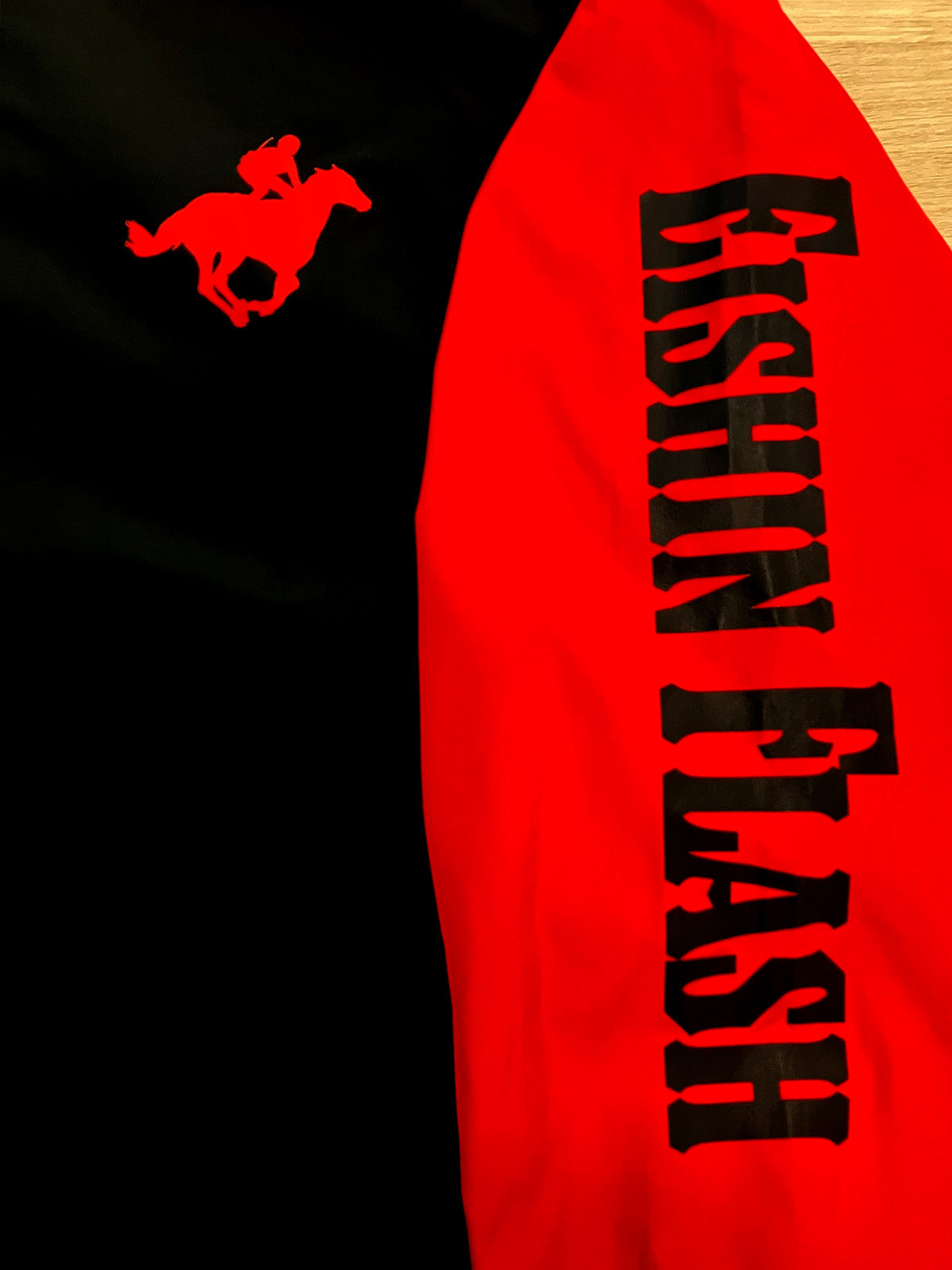 エイシンフラッシュ・ブルゾン