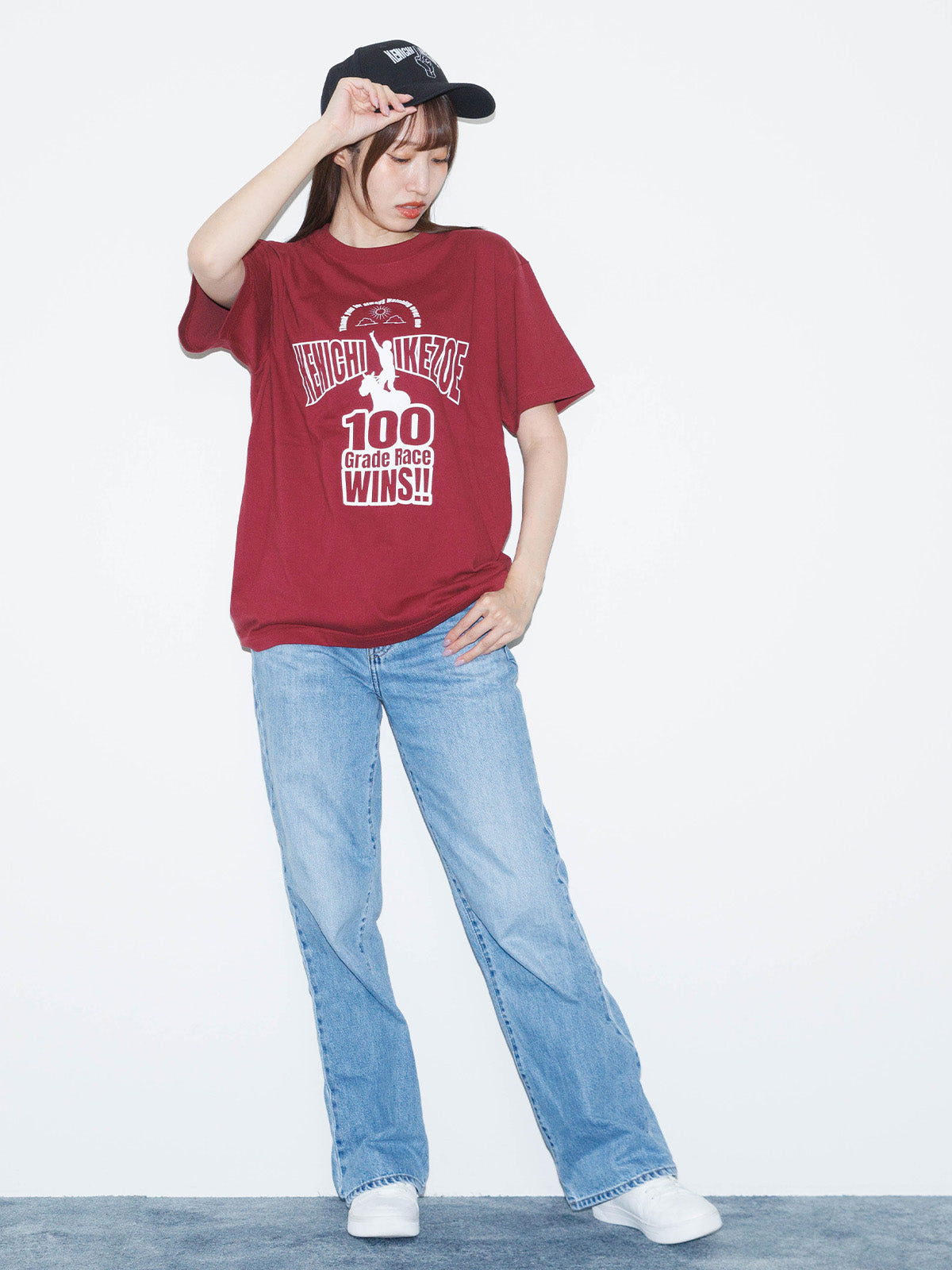 池添謙一騎手重賞100勝メモリアル・Tシャツ(バーガンディ)