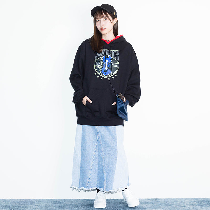 イクイノックス・パーカー(エンブレム)