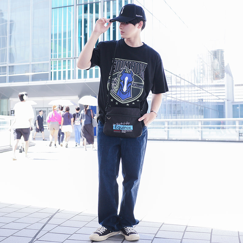 イクイノックス・サコッシュ
