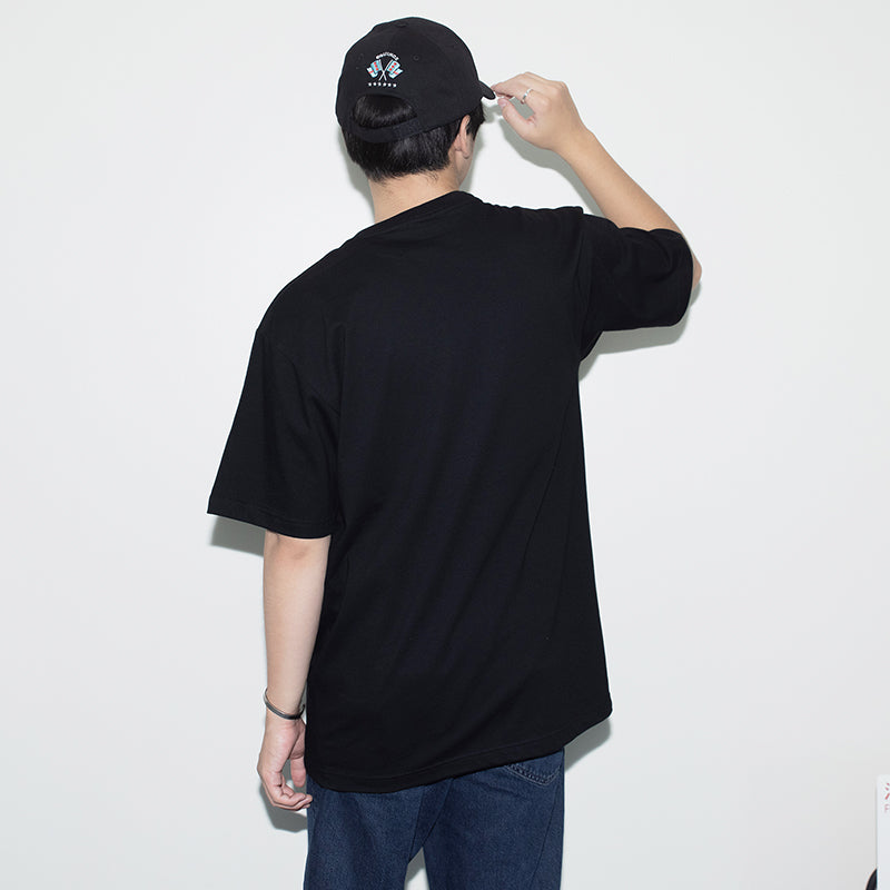 イクイノックス・Tシャツ・エンブレム(黒)